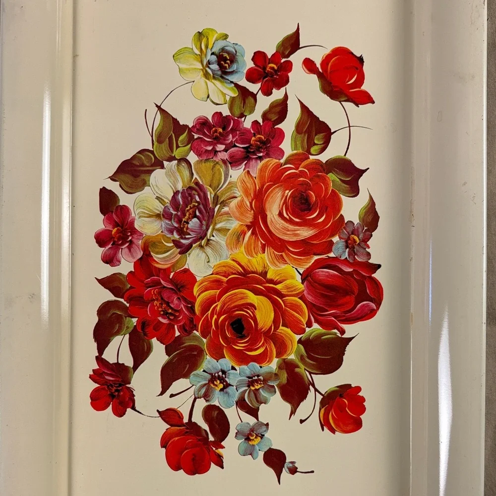 Vintage Ivory Floral Toleware Serving Trays‎ - Set of 4
